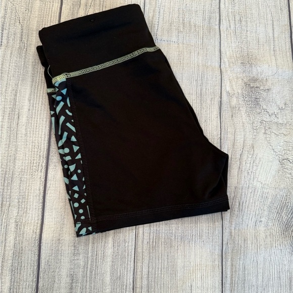 Justice Black and Blue Athletic Shorts with Elastic Waistband/size 12 - Picture 6 of 7